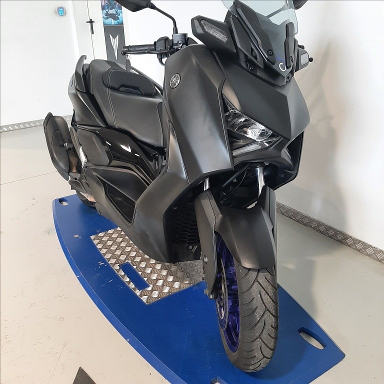 YAMAHA X-Max 125 Abs