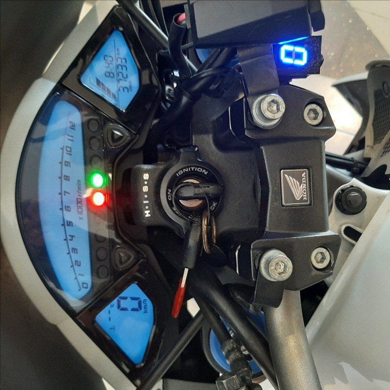 HONDA CB 1000 R 