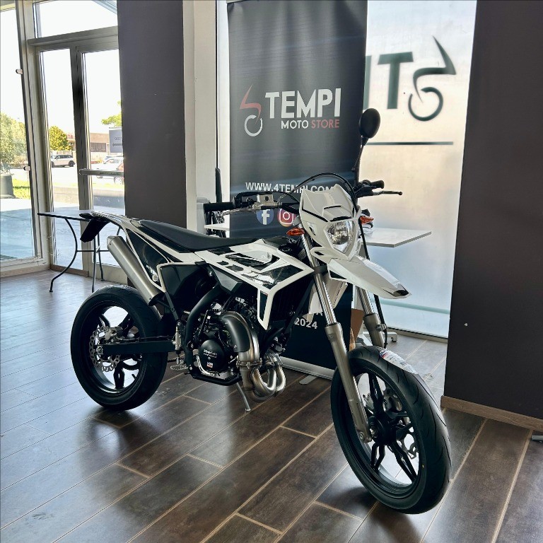 BETAMOTOR RR 50 2T Motard 