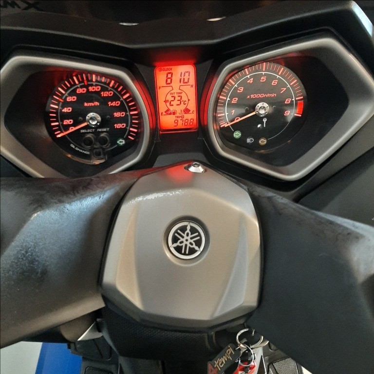 YAMAHA X-Max 400 