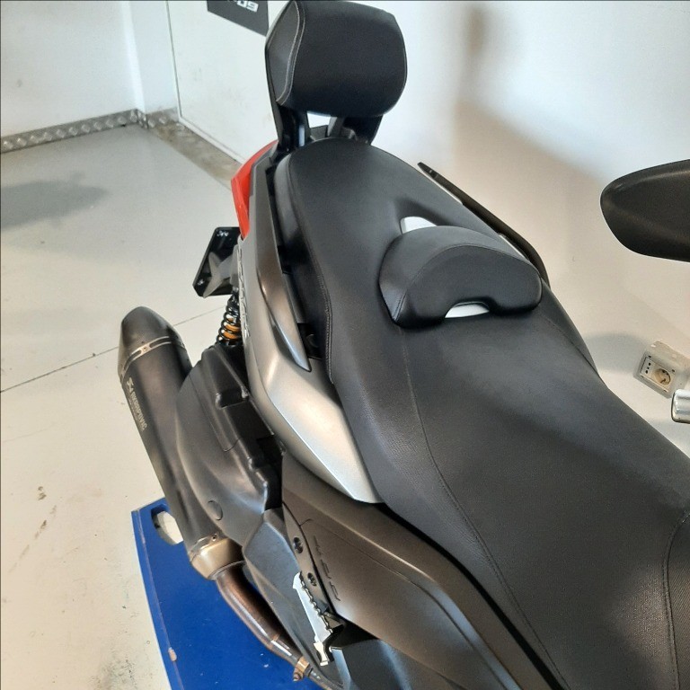 YAMAHA X-Max 400 