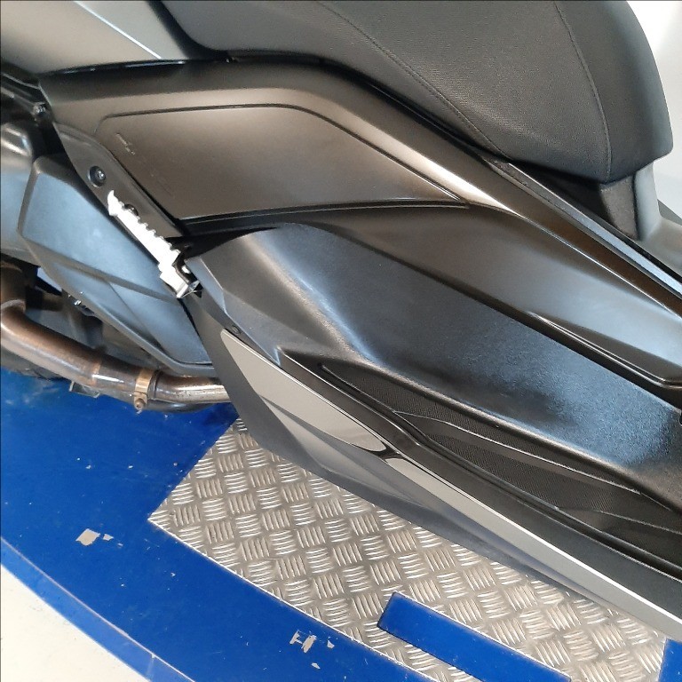 YAMAHA X-Max 400 