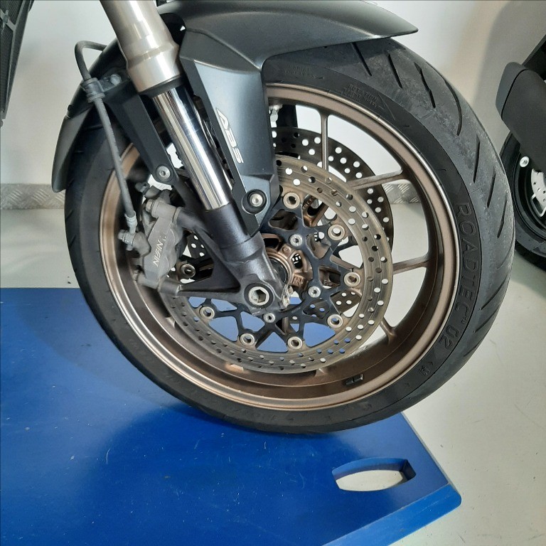 HONDA CB 650 R Abs