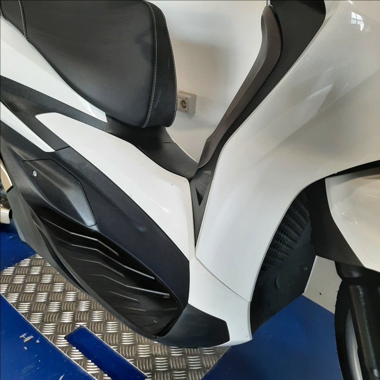 PIAGGIO Beverly 300 hpe abs-asr