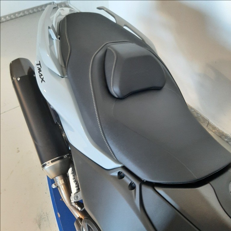 YAMAHA T-Max 560 Tech Abs