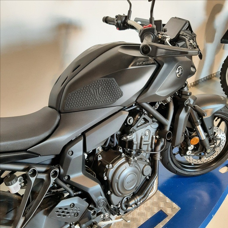 YAMAHA MT-07 690 Abs