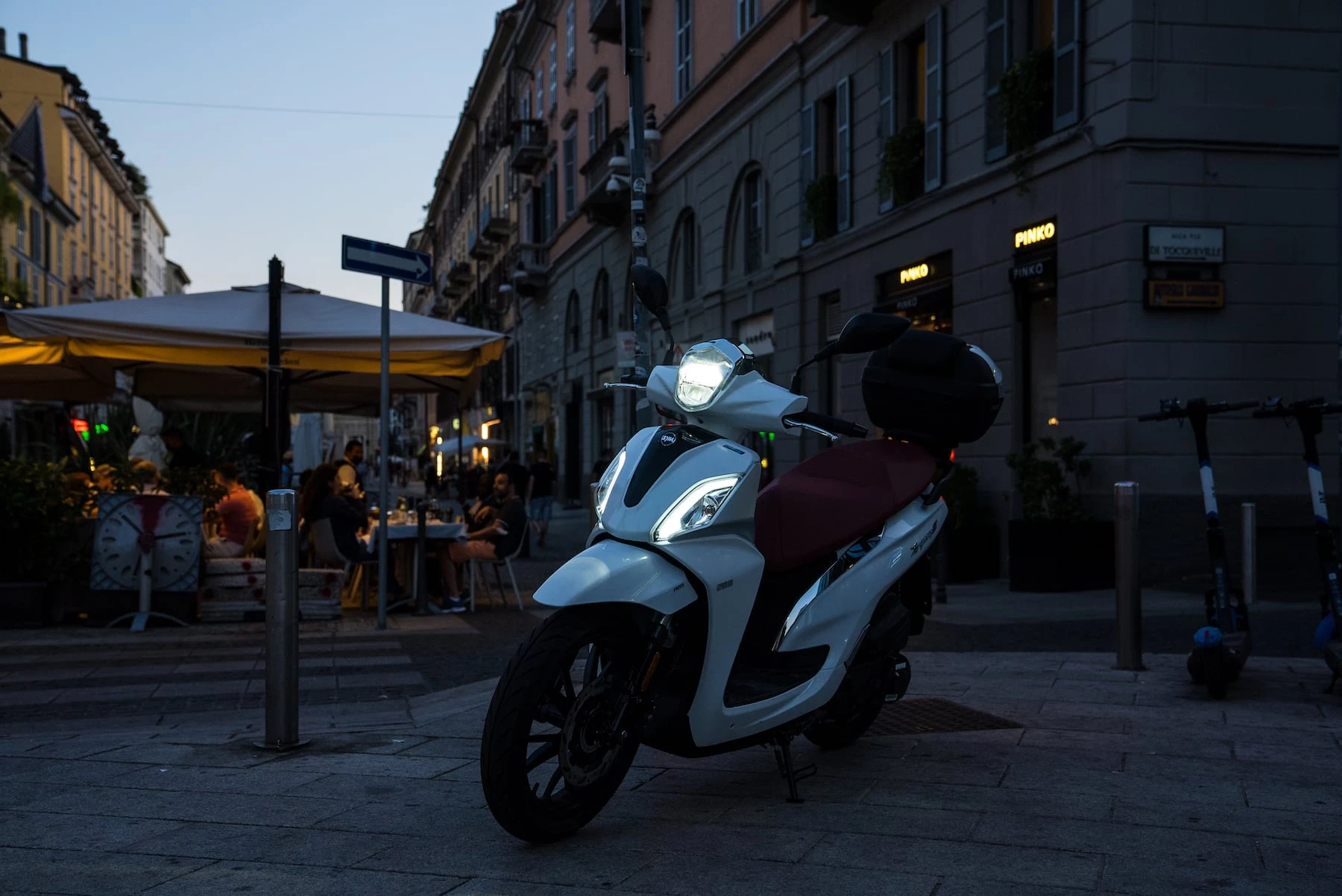 Symphony ST 200 E5 Gallery 8